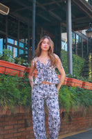 Cargar imagen en el visor de la galería, JULIA BLACK FALL