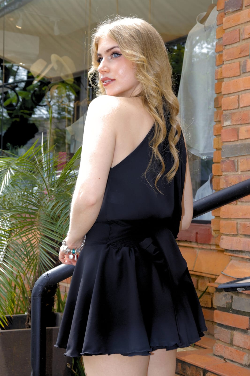 VESTIDO GIOVANA BLACK