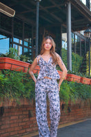 Cargar imagen en el visor de la galería, JULIA BLACK FALL